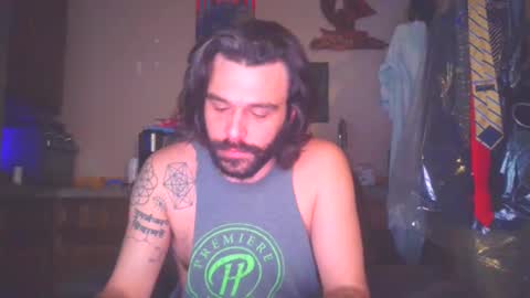 Snapshot of brad1115 chatting on 12/25/24, 04:33 Bradley online show from 12/25/24, 04:33