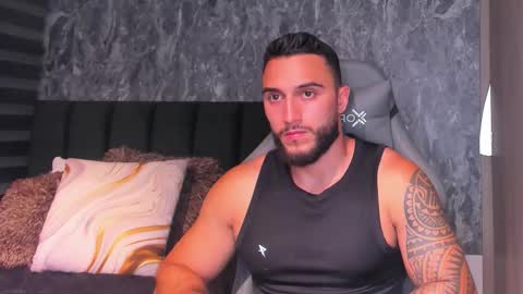 instagramBrad mayers1twittermayersbrad online show from 10/28/25, 12:25