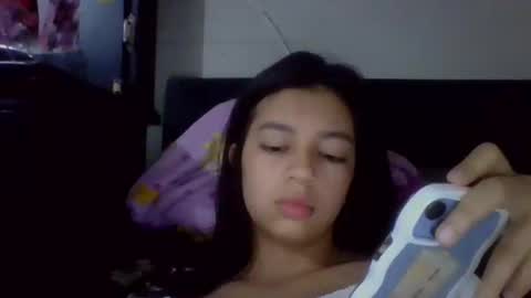 Snapshot of brad_and_emma293215 chatting on 09/30/25, 11:54 brad_and_emma293215 online show from 09/30/25, 11:54