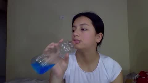 Snapshot of brad_and_emma293215 chatting on 10/16/25, 08:10 brad_and_emma293215 online show from 10/16/25, 08:10