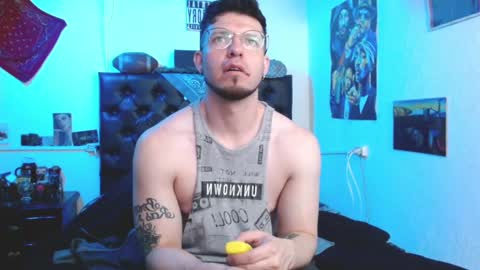 brad hot boy online show from 12/05/24, 03:37