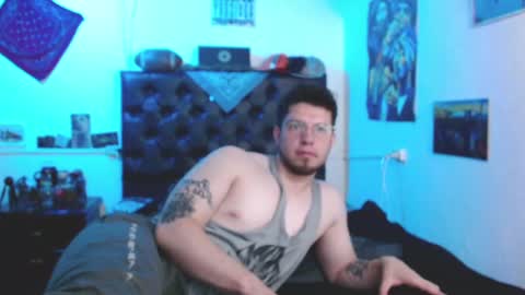 brad hot boy online show from 02/15/25, 04:45