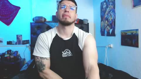 brad hot boy online show from 09/25/25, 03:27