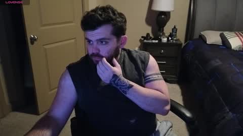 Snapshot of brad_larck199 chatting on 01/07/26, 01:52 keith lark199 online show from 01/07/26, 01:52