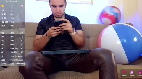 Snapshot of bradleycolton chatting on 01/13/25, 01:17 Bradley Colton Independ Model online show from 01/13/25, 01:17