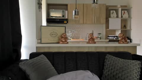 bradleymartin7 online show from 01/19/25, 04:25