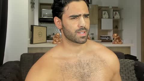 bradleymartin7 online show from 01/22/25, 10:59