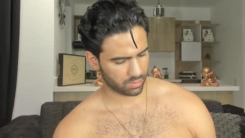 bradleymartin7 online show from 01/23/25, 05:02