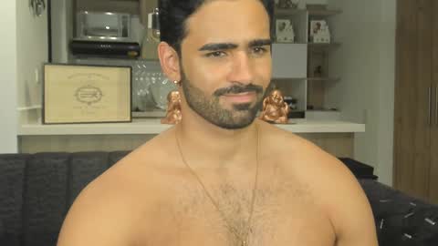 bradleymartin7 online show from 03/05/25, 05:29