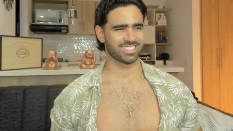 bradleymartin7 online show from 10/18/25, 12:35