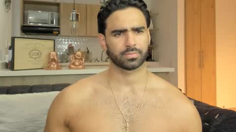 bradleymartin7 online show from 11/05/25, 11:38