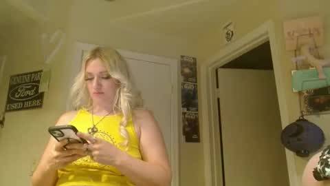 i am a naughty jedi knight online show from 04/23/26, 01:51