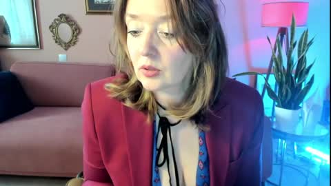 I see you X-twitter its braingirl online show from 04/06/26, 01:01