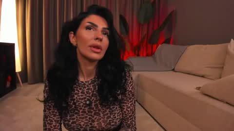 Lunaria online show from 04/22/26, 03:20