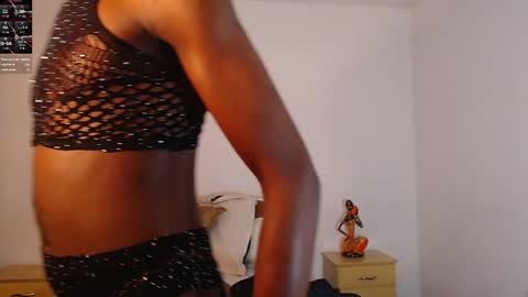 Snapshot of brandi_ross_ chatting on 01/18/25, 02:14 Brandy online show from 01/18/25, 02:14
