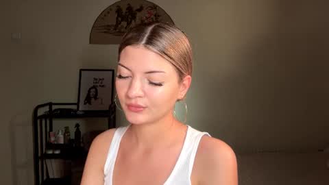 Snapshot of brandielamarra chatting on 08/07/26, 07:43 Adele online show from 08/07/26, 07:43