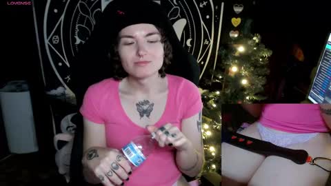 BrandiWRLD999 online show from 12/21/24, 03:25