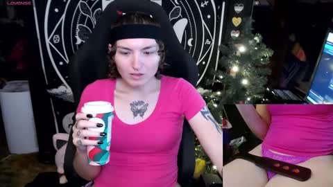 BrandiWRLD999 online show from 12/25/24, 07:02