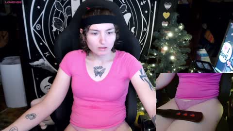 BrandiWRLD999 online show from 12/30/24, 06:16