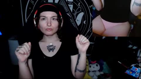 BrandiWRLD999 online show from 09/23/25, 08:01