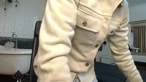 BrandonTateX online show from 11/10/25, 08:35