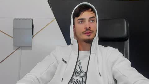 BrandonTateX online show from 04/01/26, 02:03