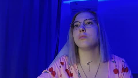 Snapshot of brandy__stars chatting on 01/13/26, 11:15 Belle online show from 01/13/26, 11:15