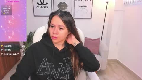 brandy priscot online show from 10/12/25, 11:42