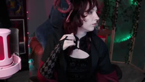 Aurorabut ur dad just calls me Rory online show from 02/01/25, 03:39