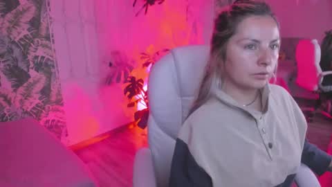 BRANDY  online show from 10/08/25, 11:30