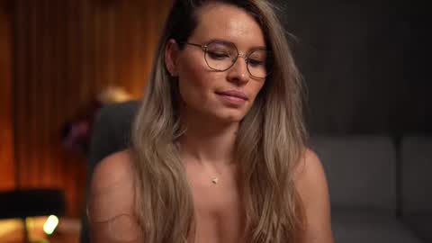 Alex online show from 03/07/25, 10:56