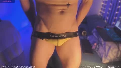 Instagram             twitter BRAN LOPEZ  online show from 11/12/25, 02:01