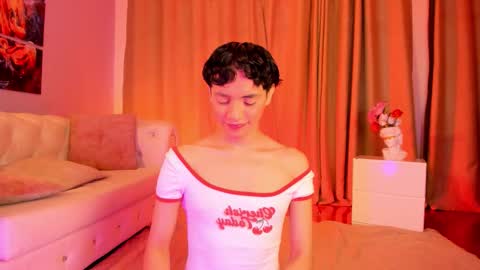   online show from 11/24/25, 08:52