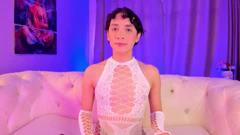   online show from 12/18/25, 08:48