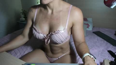 Snapshot of brasilianmarried chatting on 03/07/25, 09:59 Carolina Ferrari online show from 03/07/25, 09:59