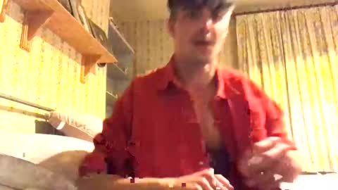 Snapshot of bratdownunder chatting on 12/26/24, 07:27 Bratdownunder online show from 12/26/24, 07:27