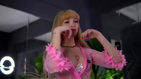 Scarlet online show from 03/18/26, 06:49