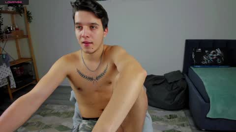 Johny Bravo online show from 12/10/24, 10:05