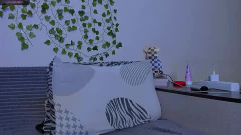 Johny Bravo online show from 10/18/25, 01:34