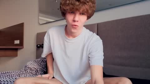 Snapshot of braxiboy chatting on 05/03/26, 03:40 Brax online show from 05/03/26, 03:40
