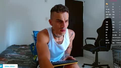 Snapshot of bray_hotboy chatting on 04/26/26, 03:42 Bray Hotboy online show from 04/26/26, 03:42