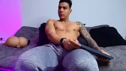 Snapshot of brayaanfit chatting on 02/13/26, 11:17 50 OFF TODAY online show from 02/13/26, 11:17