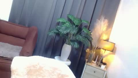 Snapshot of brazeen chatting on 04/28/26, 08:47 brazeen online show from 04/28/26, 08:47