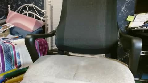Snapshot of brcajunla58 chatting on 12/18/25, 11:27 brcajunla58 online show from 12/18/25, 11:27