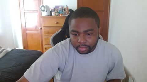 Breadw1nnah online show from 11/30/25, 08:24