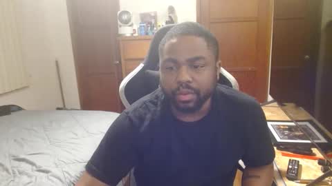 Snapshot of breadw1nnah chatting on 06/03/26, 04:04 Breadw1nnah online show from 06/03/26, 04:04