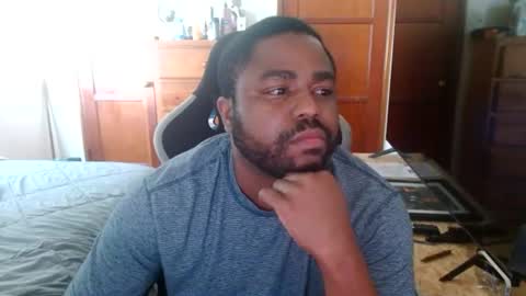 Snapshot of breadw1nnah chatting on 06/20/26, 10:34 Breadw1nnah online show from 06/20/26, 10:34