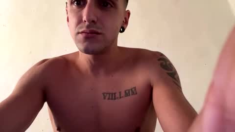 breanexe online show from 10/19/25, 05:02