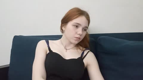 Dina online show from 04/20/26, 04:43