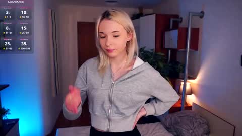 Mia Bunyard online show from 03/06/25, 05:11